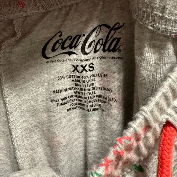 Cherry Coke pants with red drawstring - Picture 4 of 5